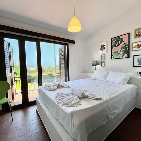 Nyaraló Perla House *